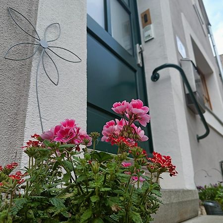 Charlys Ferienhaus โฟลคาค ภายนอก รูปภาพ